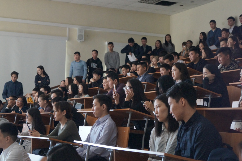 Конференция в СВФУ.jpg Конференция в СВФУ.jpg